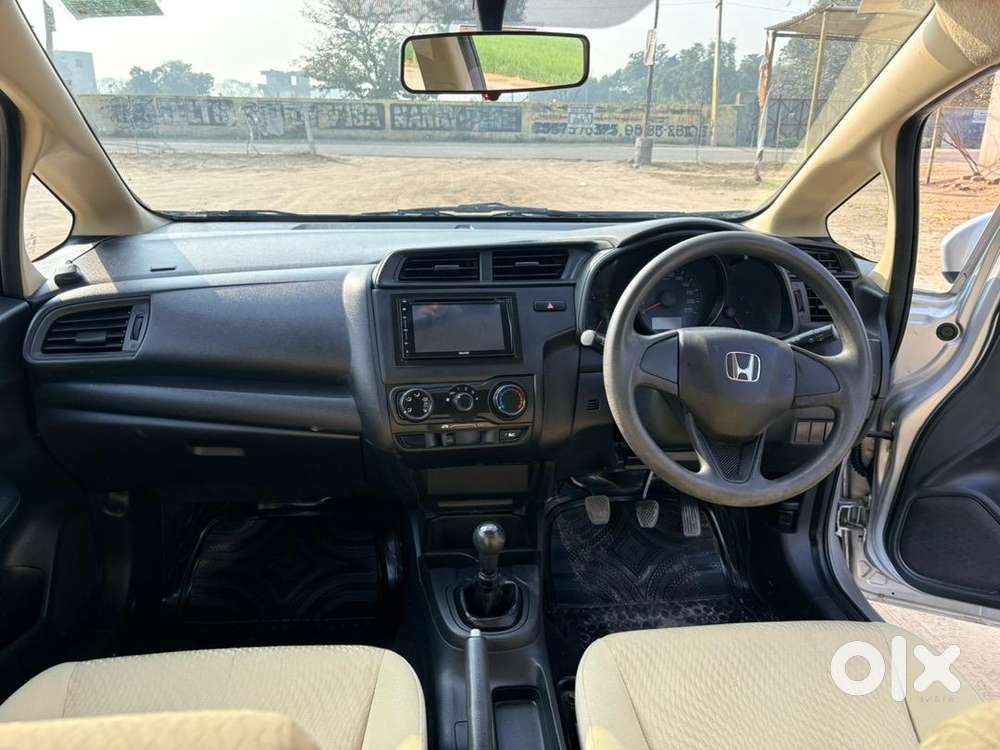 Honda Jazz 2016 Petrol Well Maintained