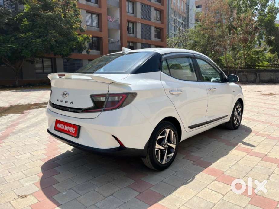 Hyundai Aura Sx Plus Crdi Automatic, 2021, Petrol