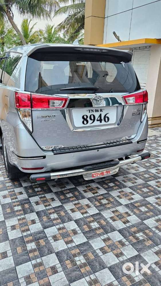 Toyota Innova Crysta 2.4 G Plus Mt 7 Str, 2017, Diesel