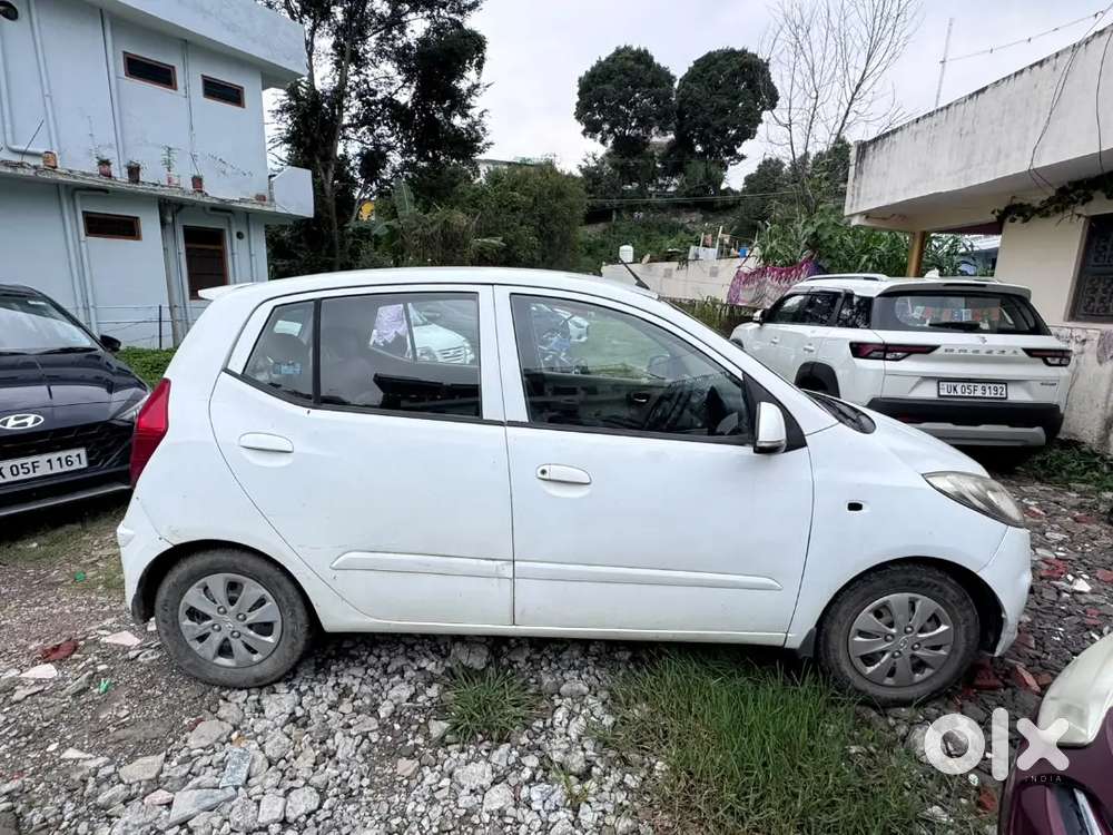 Hyundai I10 2012 Petrol 124000 Km Driven