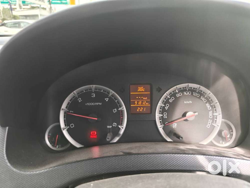 Maruti Suzuki Swift Zdi Plus, 2013, Petrol