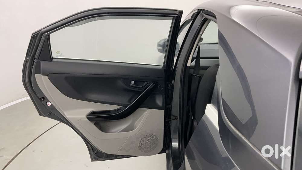 Tata Nexon 1.5 Revotorq Xm, 2018, Diesel