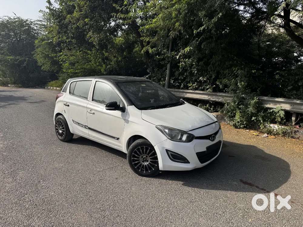 Hyundai I20 Asta 2012 Manual