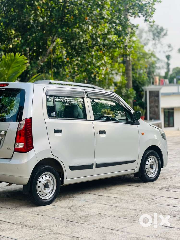 Maruti Suzuki Wagon R 2013 Petrol Manual Car