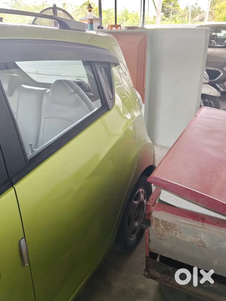 Chevrolet Beat 2010 Petrol 77000 Km Driven