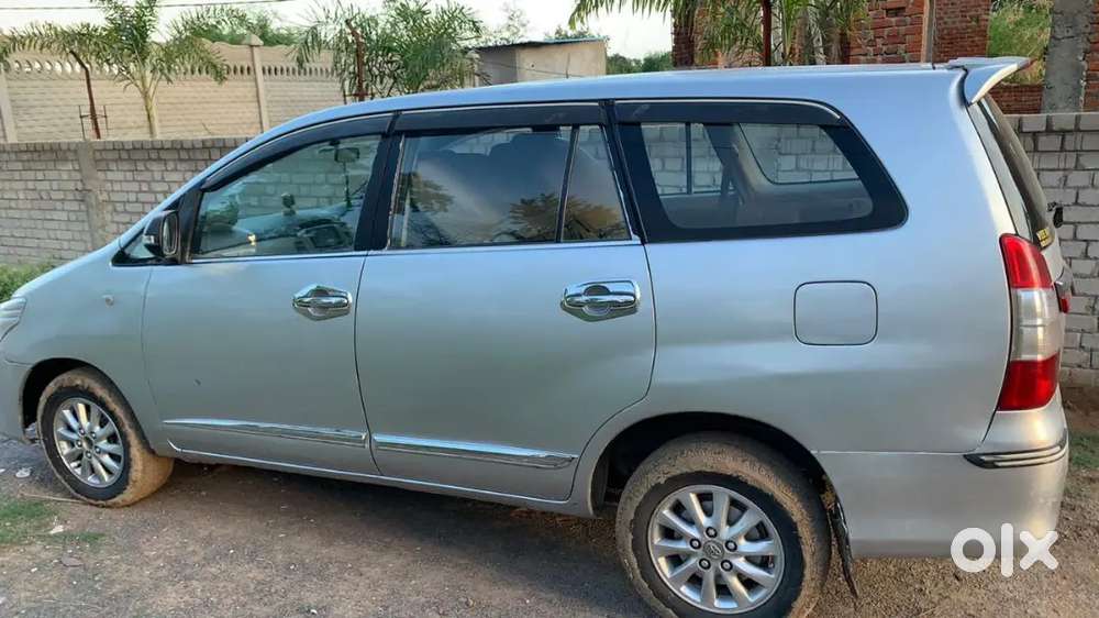 Innova 2014 Registered Best Condition