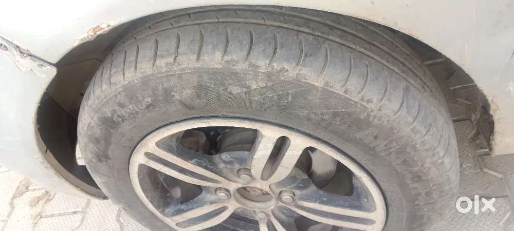 Good Condition Alloy Wheels All New Tyres Cng Fitted.