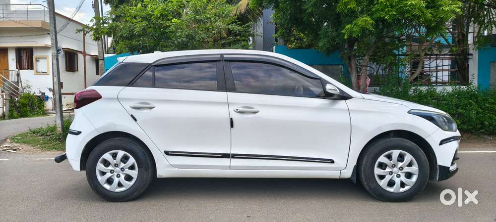 Hyundai I20 Petrol Spotz, 2018, Petrol