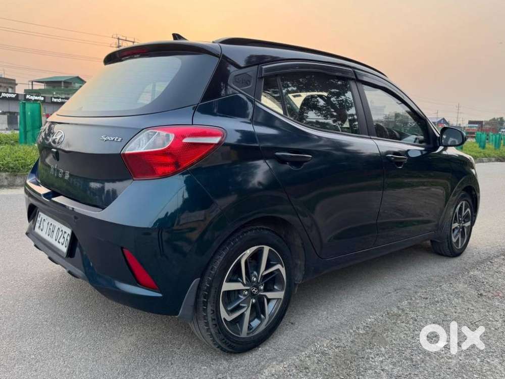 Hyundai Grand I10 Nios Sportz Dual Tone, 2020, Petrol