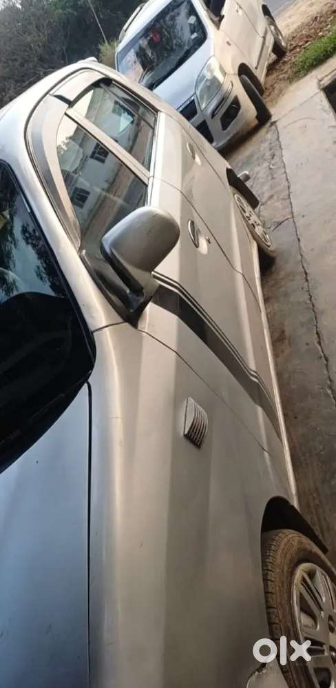 Hyundai Santro Petrol 2012