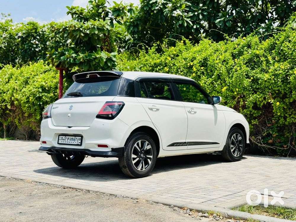 Maruti Suzuki Swift Zxi Plus Dual Tone, 2024, Petrol