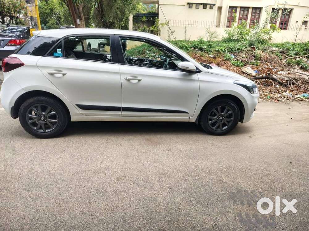 Hyundai Elite I20 Asta (o) 1.2 Mt, 2018, Petrol