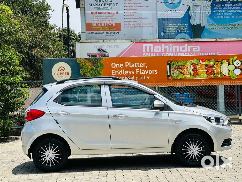 Tata Tiago 1.2 Revotron Xta, 2018, Petrol