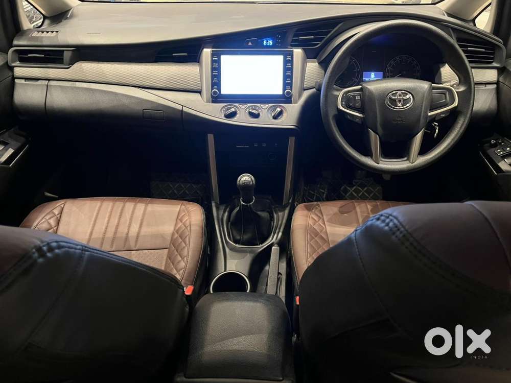 Toyota Innova Crysta 2.4 G Mt, 2022, Diesel