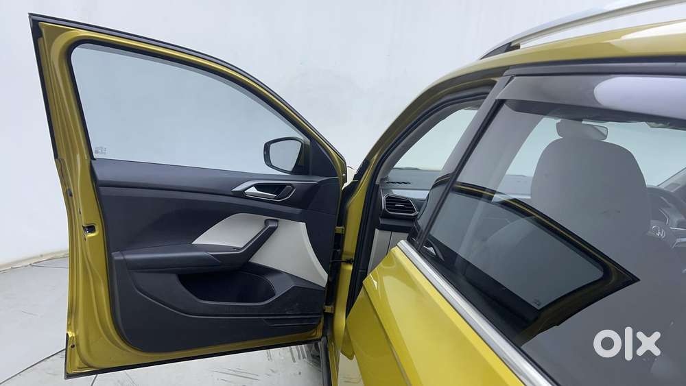 Volkswagen Taigun Topline 1.0 Tsi Mt (electric Seats), 2022, Petrol