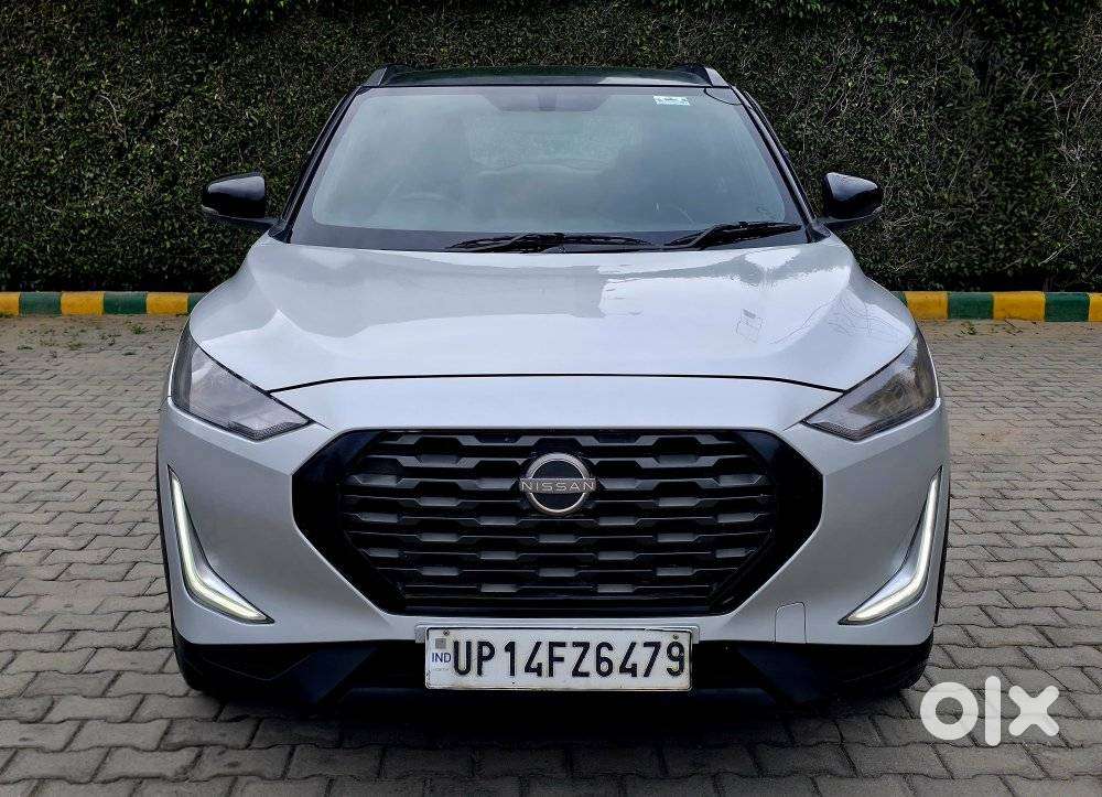 Nissan Magnite Kuro Edition 1.0 Turbo Petrol Mt, 2024, Petrol
