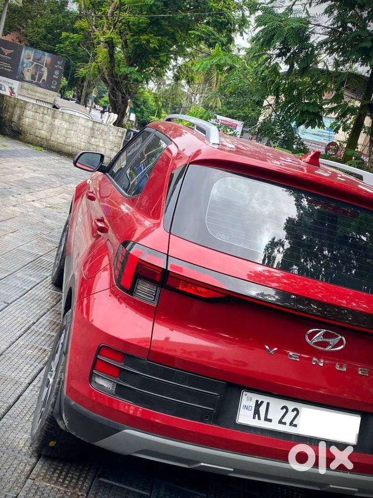 Hyundai Venue S 1.2 Petrol, 2022, Petrol