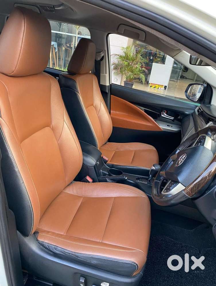 Toyota Innova Crysta 2.8z Automatic, 2017, Diesel