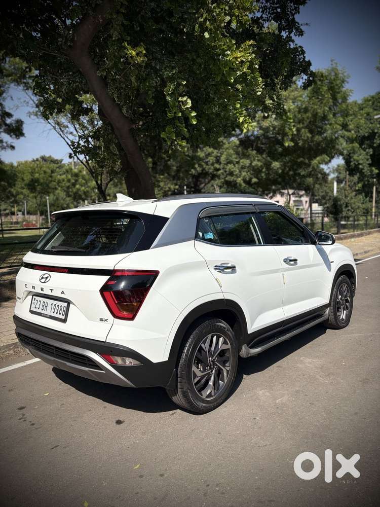 Hyundai Creta 1.6 Sx (o), 2023, Petrol