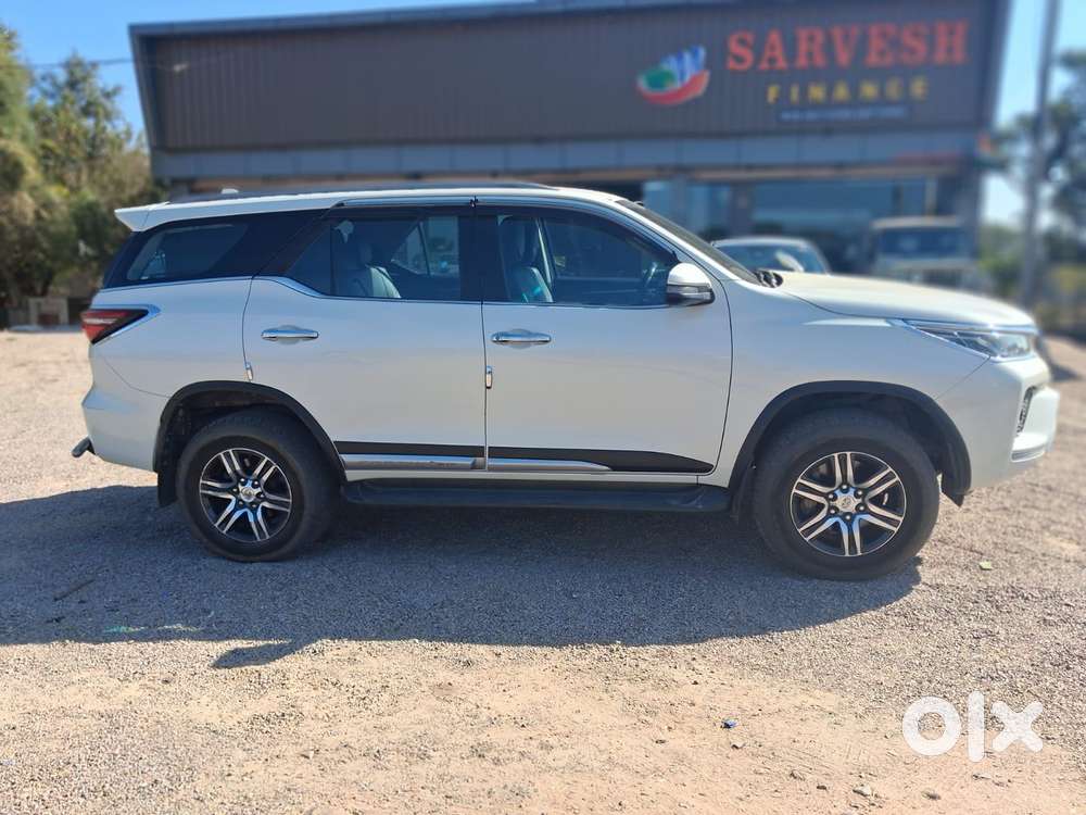 Toyota Fortuner 3.0 4x2 Mt, 2022, Diesel