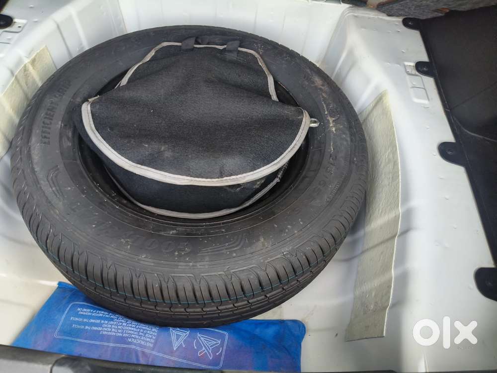 Tata Curvv Pure Plus S 1.2 Revotron Petrol 6mt, 2025, Petrol