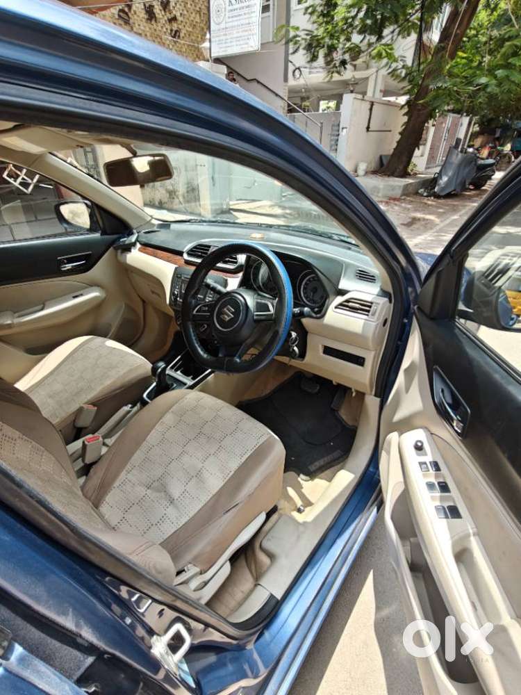 Maruti Suzuki Dzire 1.2 Vxi Amt, 2018, Petrol