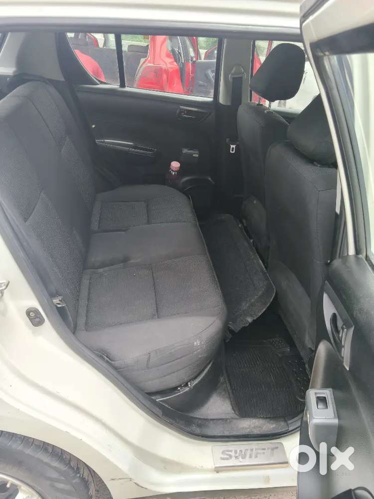 Swift Lxi Maruti Suzuki 2012 Model