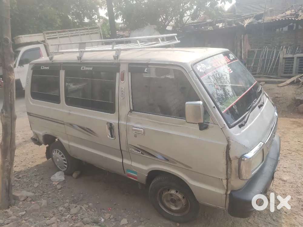 Omni विक्री आहे दुसरी गाडी घ्यायची आहे अकोला पातूर