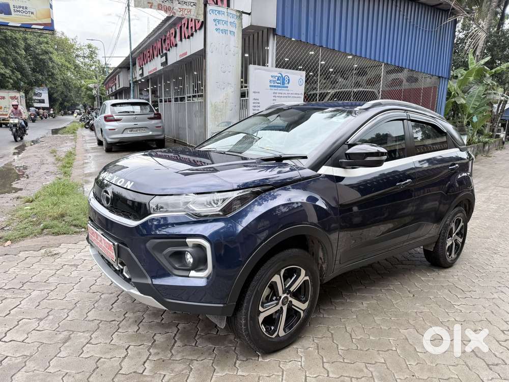 Tata Nexon Xz Plus (hs), 2022, Petrol