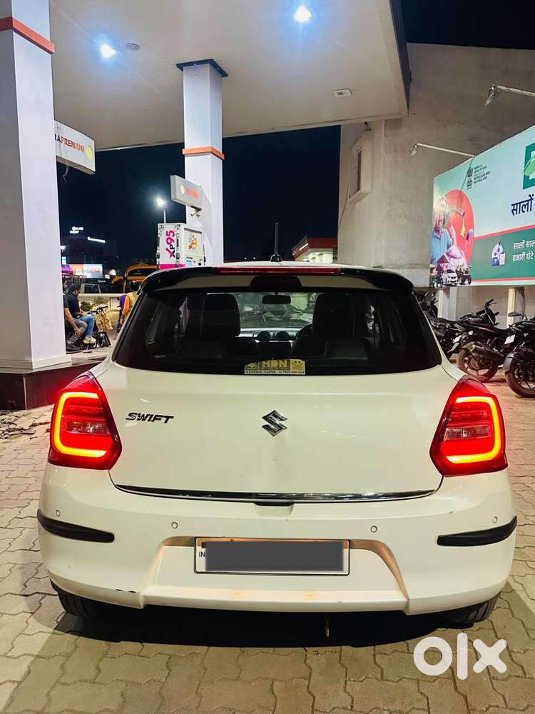 Maruti Suzuki Swift Vvt Vxi, 2022, Petrol