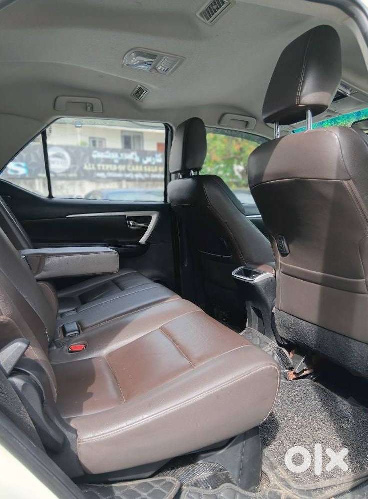 Toyota Fortuner 4x2 Mt 2.8 Diesel, 2019, Diesel