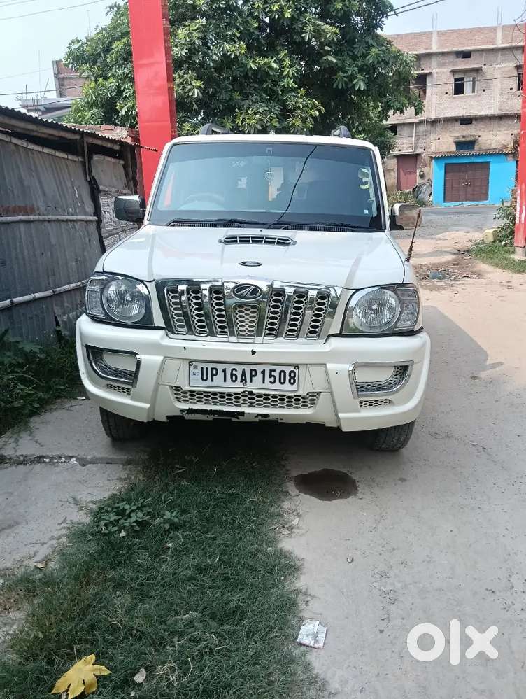Mahindra Scorpio 2013 डीज़ल मैन्युअल 4th