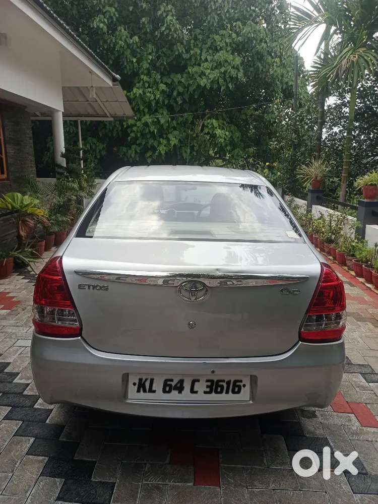 Toyota Etios 2014 Diesel 65000 Km Driven