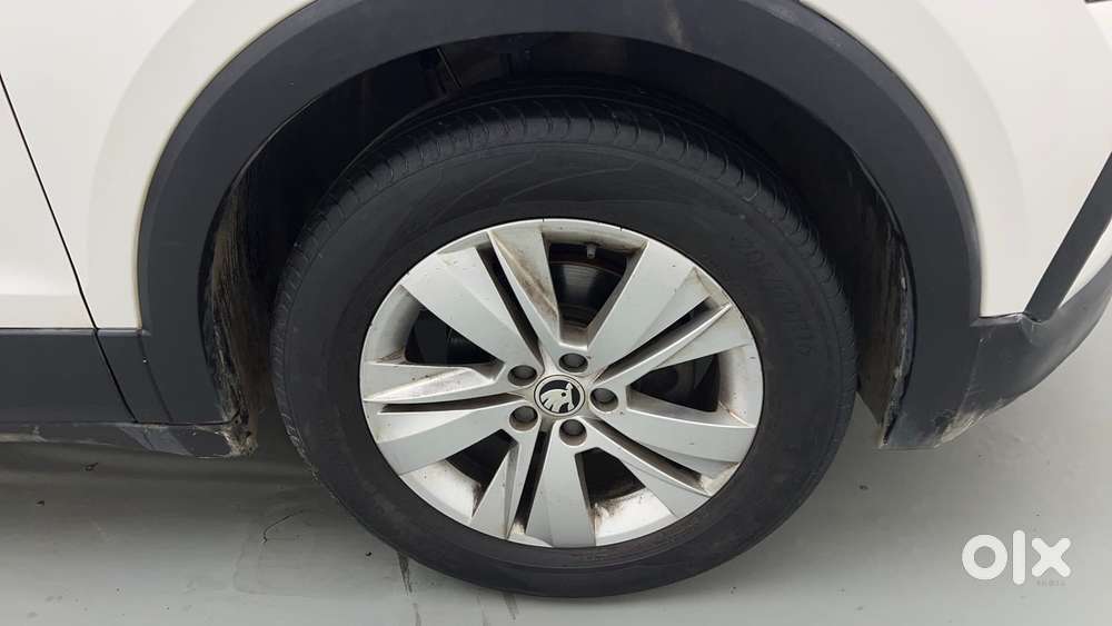 Skoda Kushaq Ambition 1.0l Tsi Mt, 2024, Petrol