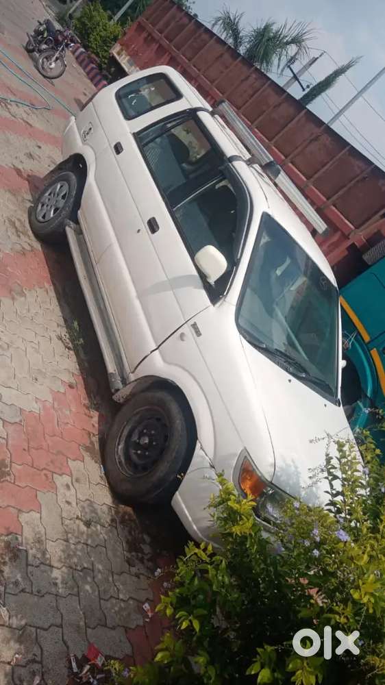 Chevrolet Tavera 2008