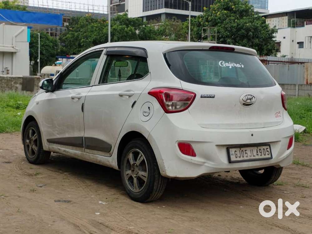 Hyundai Grand I10 Magna, 2015, Cng & Hybrids