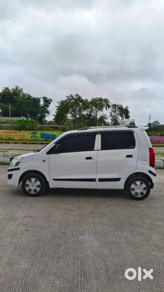 Wagonr 2015 1st Owner Title Clear