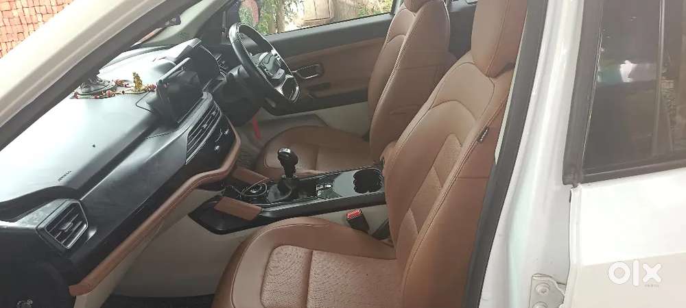 Tata Safari Adventure 2024 Plus