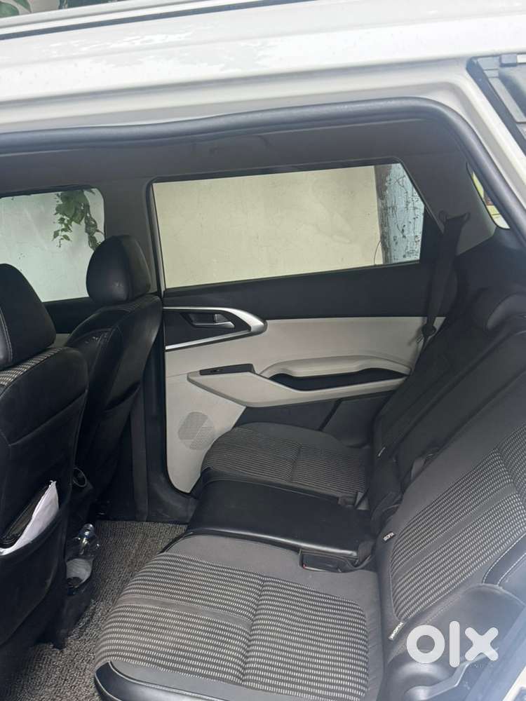 Kia Carens Petrol Manual 2023