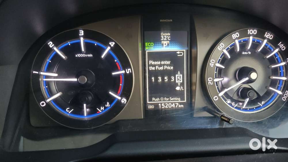 Toyota Innova Crysta 2.8z Automatic, 2016, Diesel