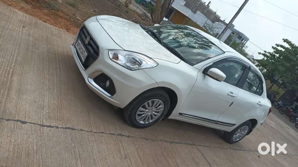 Showroom Track Condition Vehicle