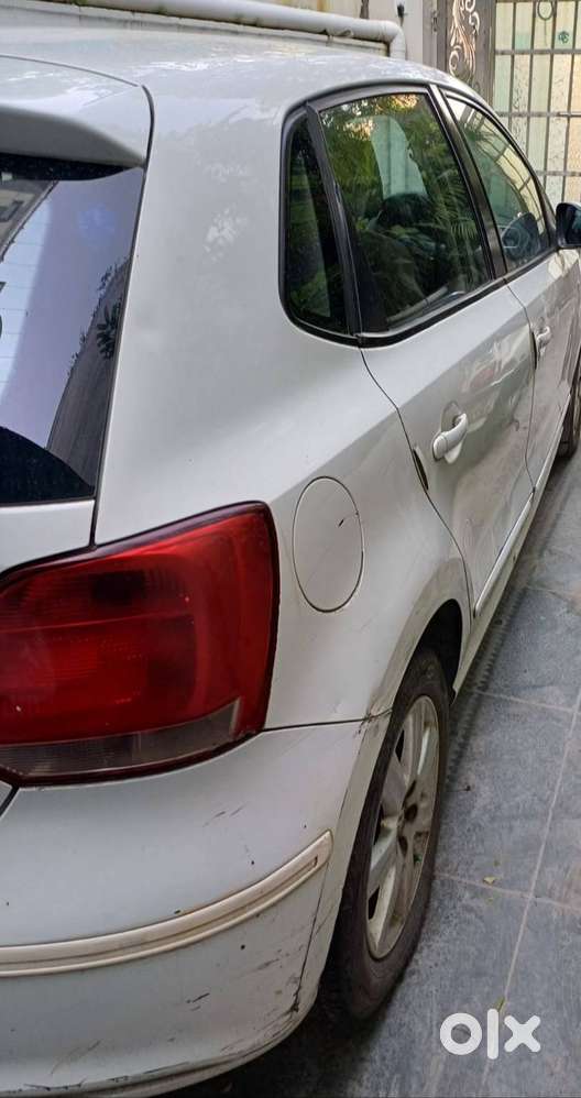 Volkswagen Polo 1.6 Highline Petrol 2012  48,000 Km Genuine  Excelle