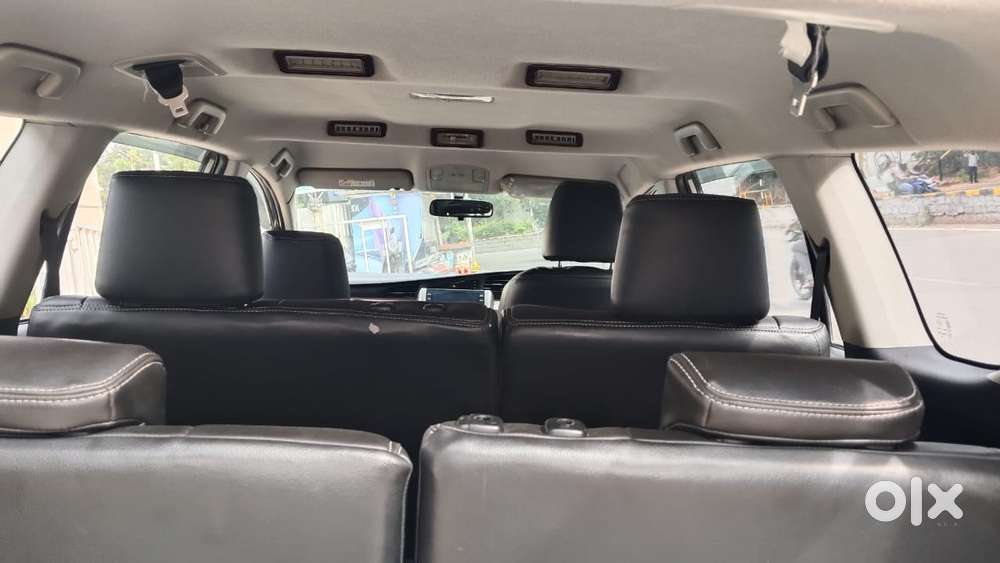 Toyota Innova Crysta