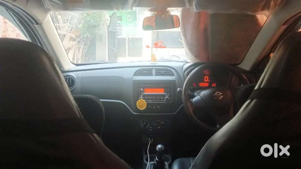 Maruti Suzuki Alto 2023 Petrol 1st Meter Running 32000