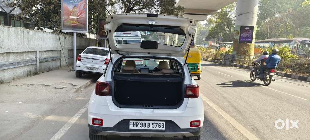 Hyundai Venue Sx Plus Turbo Dct, 2021, Petrol