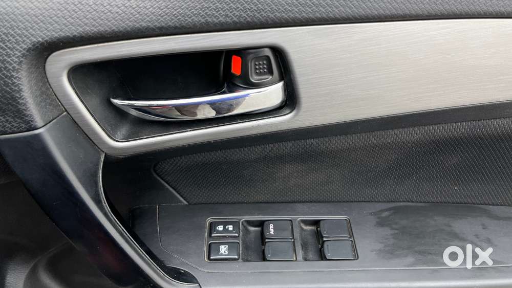 Maruti Suzuki Vitara Brezza Zdi, 2018, Diesel