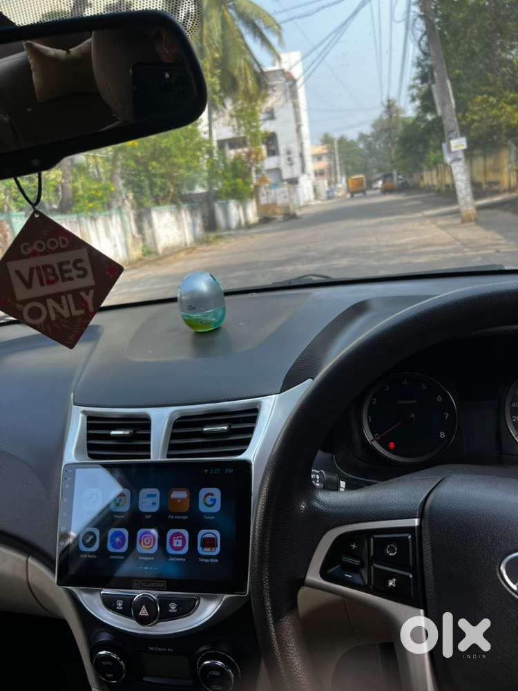 Hyundai Verna Petrol 2015