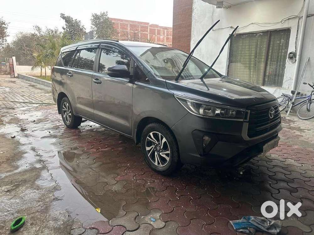 Toyota Innova Crysta Diesel Well Maintained