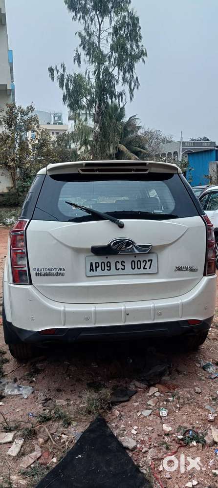 Mahindra Xuv