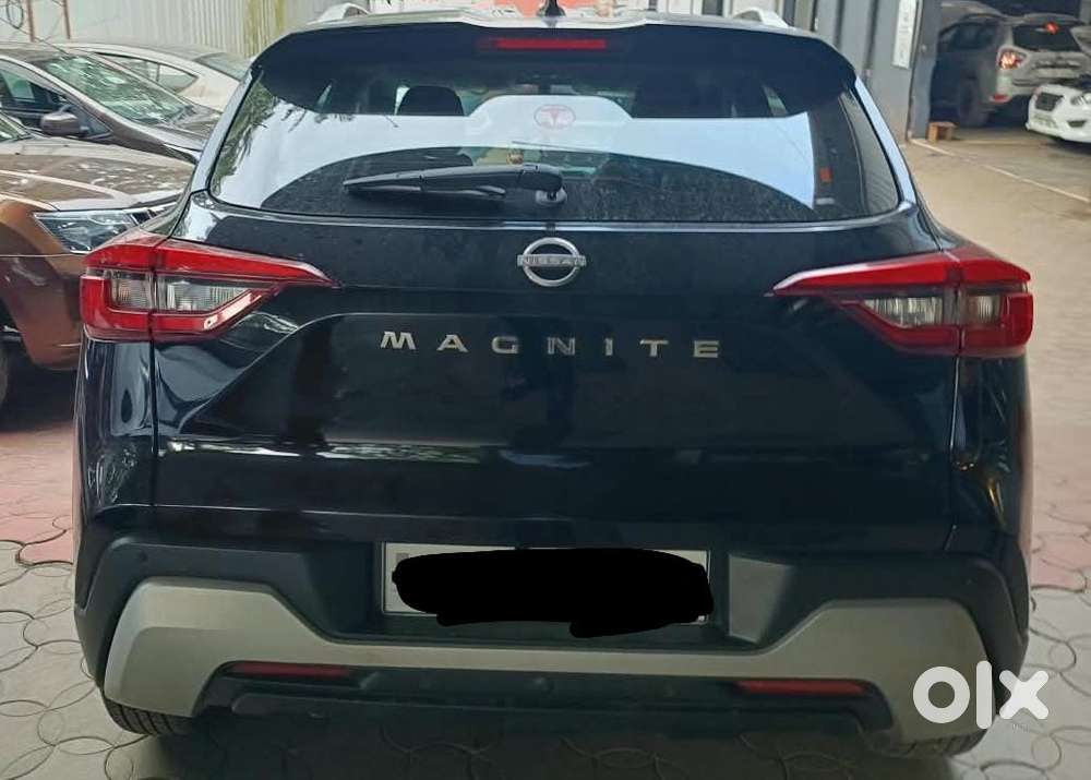 Nissan Magnite, 2025, Petrol